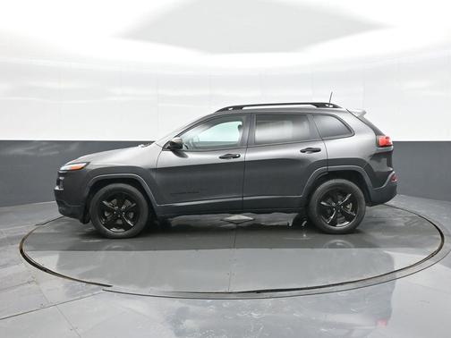 2017 Jeep Cherokee Sport