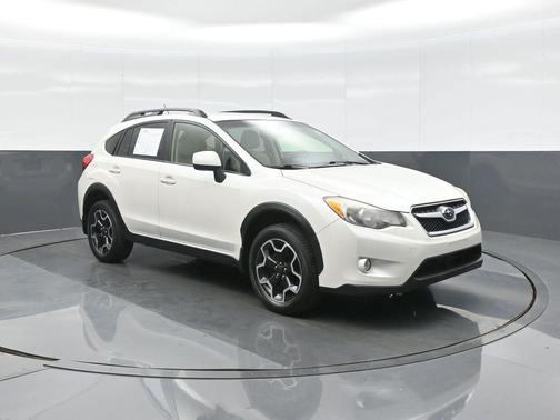 Satin White Pearl 2013 Subaru XV Crosstrek 2.0i Premium