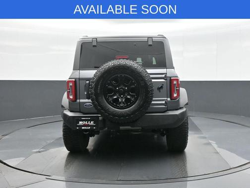 Carbonized Gray Metallic 2024 Ford Bronco Wildtrak