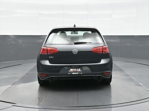 2017 Volkswagen Golf GTI 2.0T S 4-Door