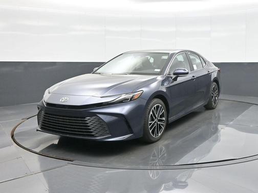 Dark Cosmos 2026 Toyota Camry XLE