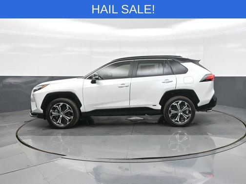 2025 Toyota RAV4 Hybrid SE