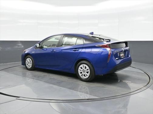 2017 Toyota Prius Two