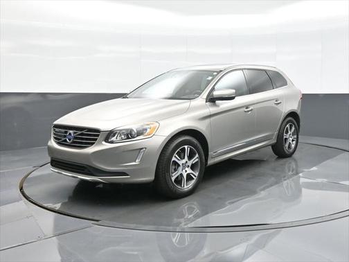 2015 Volvo XC60 T6 Platinum