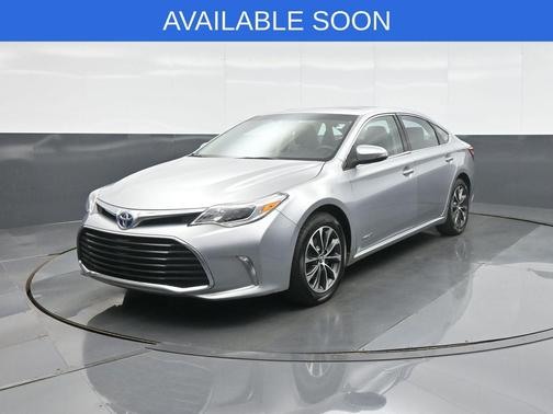 Celestial Silver Metallic 2016 Toyota Avalon Hybrid XLE Premium