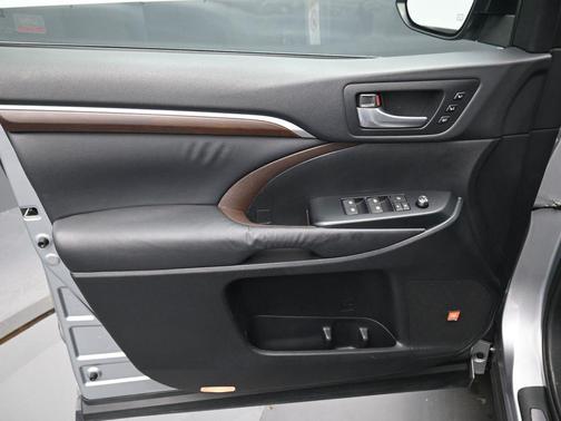 2014 Toyota Highlander Limited