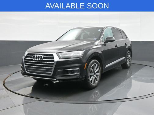 Orca Black Metallic 2017 Audi Q7 3.0T Premium