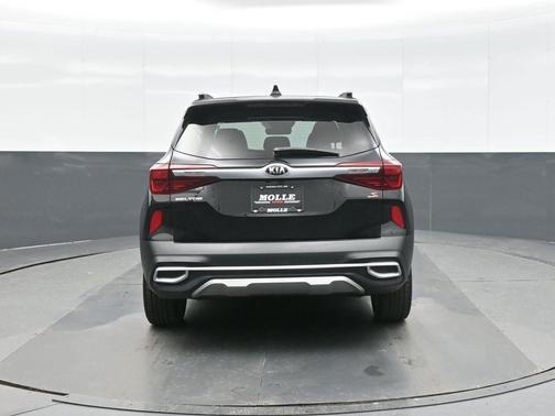 2021 Kia Seltos S