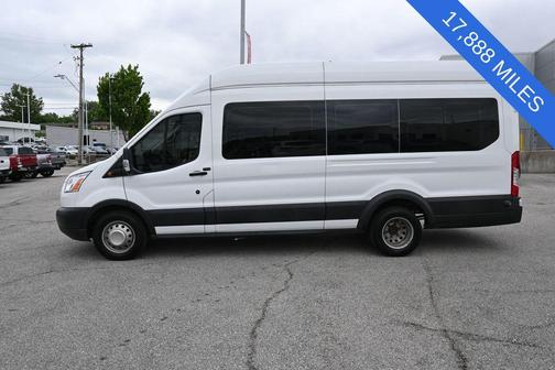Oxford White 2016 Ford Transit-350 XLT