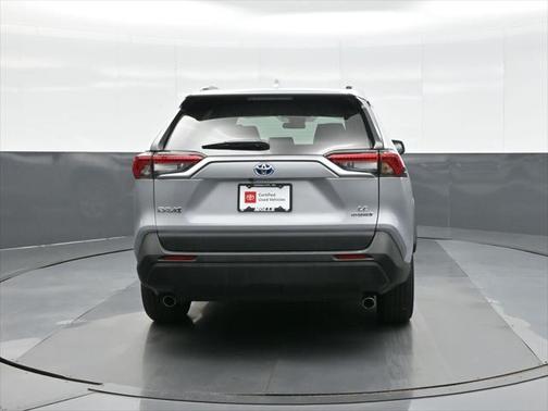 2024 Toyota RAV4 Hybrid LE