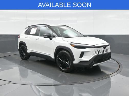 Wind Chill Pearl/Jet Black 2026 Toyota Corolla Hybrid SE