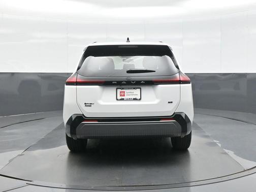 Ice 2026 Toyota RAV4 Plug-In Hybrid SE