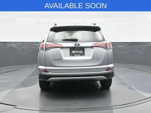 Silver Sky Metallic 2018 Toyota RAV4 XLE