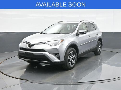 Silver Sky Metallic 2018 Toyota RAV4 XLE