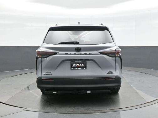 2026 Toyota Sienna Woodland Edition