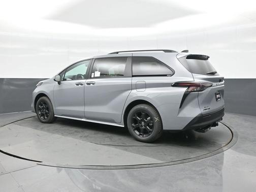 2026 Toyota Sienna Woodland Edition