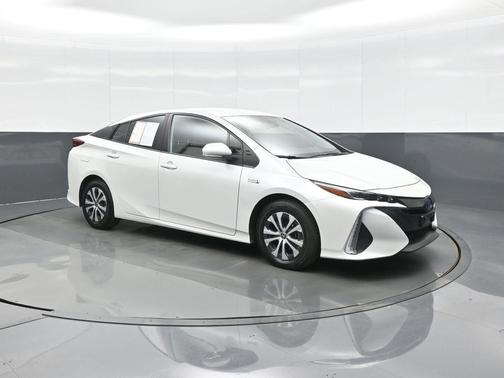 2021 Toyota Prius Prime XLE