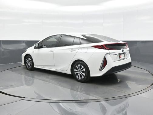 2021 Toyota Prius Prime XLE