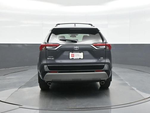 Magnetic Gray Metallic 2025 Toyota RAV4 Hybrid SE