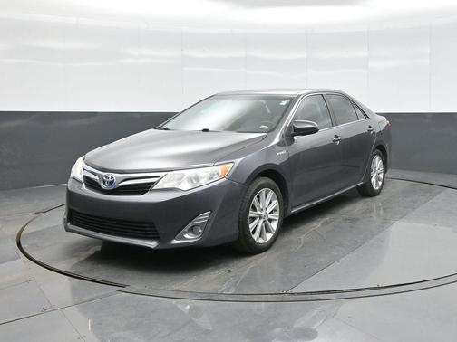 2014 Toyota Camry Hybrid XLE