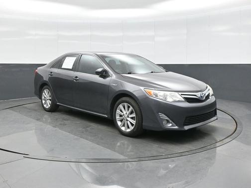 2014 Toyota Camry Hybrid XLE