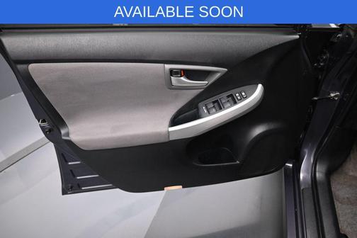 Winter Gray Metallic 2015 Toyota Prius Two