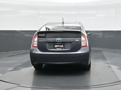 Winter Gray Metallic 2015 Toyota Prius Two