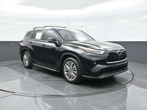 2025 Toyota Highlander Platinum