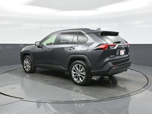 2020 Toyota RAV4 Limited