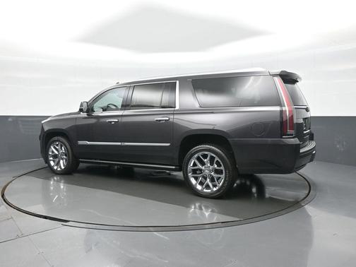 2018 Cadillac Escalade ESV Platinum