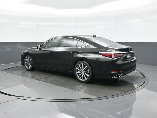 2019 Lexus ES 350 Base