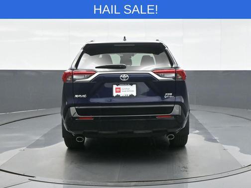 2025 Toyota RAV4 Hybrid SE