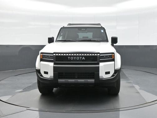 Ice 2026 Toyota Land Cruiser Base