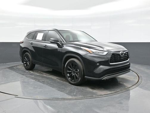 2025 Toyota Highlander Platinum