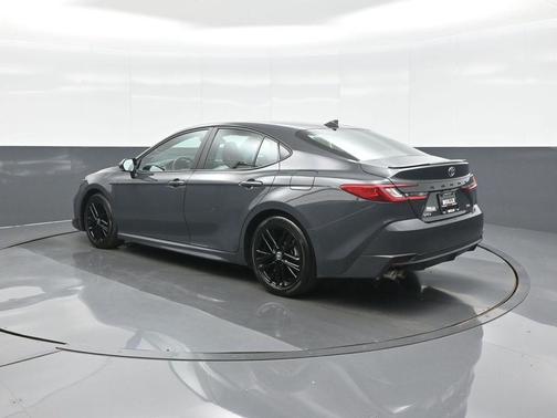 Underground 2025 Toyota Camry SE