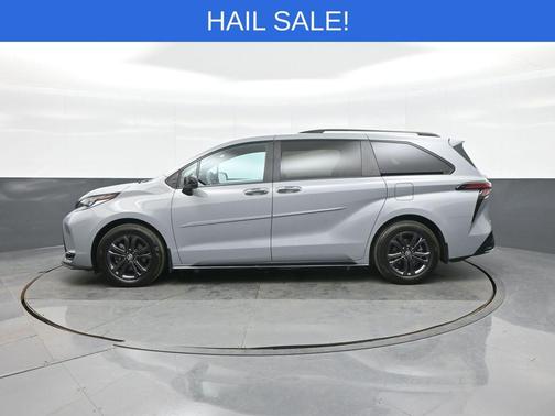 2025 Toyota Sienna XSE 7 Passenger