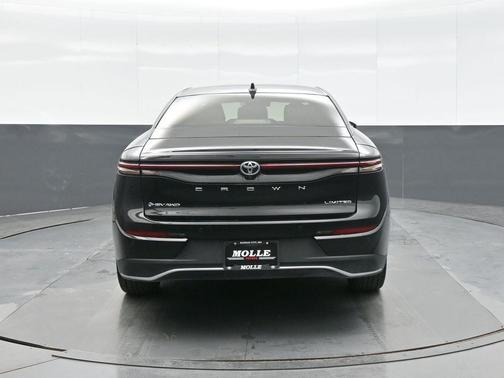 2024 Toyota Crown Limited