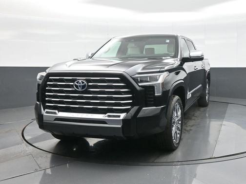 2024 Toyota Tundra Hybrid Capstone