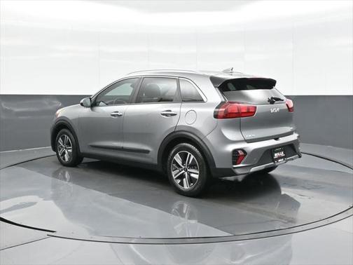 2022 Kia Niro LXS