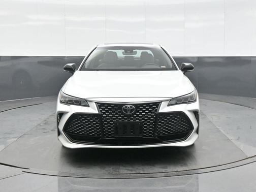 2019 Toyota Avalon XSE