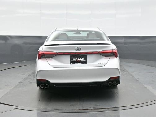2019 Toyota Avalon XSE