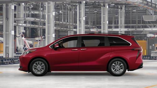 Ruby Flare Pearl 2026 Toyota Sienna XLE