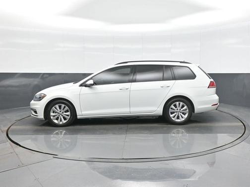 2018 Volkswagen Golf SportWagen TSI S