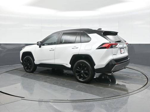 2025 Toyota RAV4 Hybrid SE