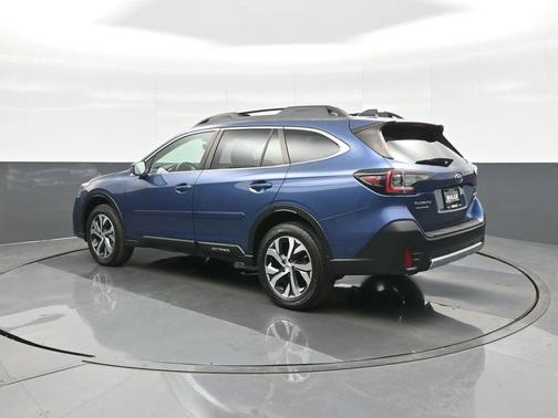 2022 Subaru Outback Limited XT