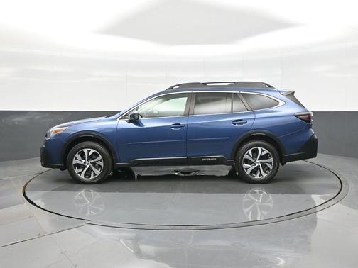 2022 Subaru Outback Limited XT