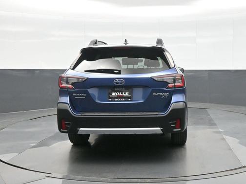 2022 Subaru Outback Limited XT