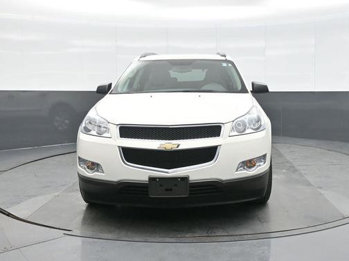2011 Chevrolet Traverse LS