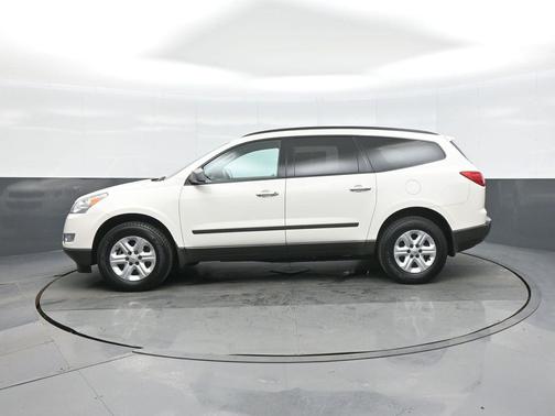 2011 Chevrolet Traverse LS