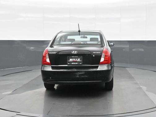 2010 Hyundai Accent GLS